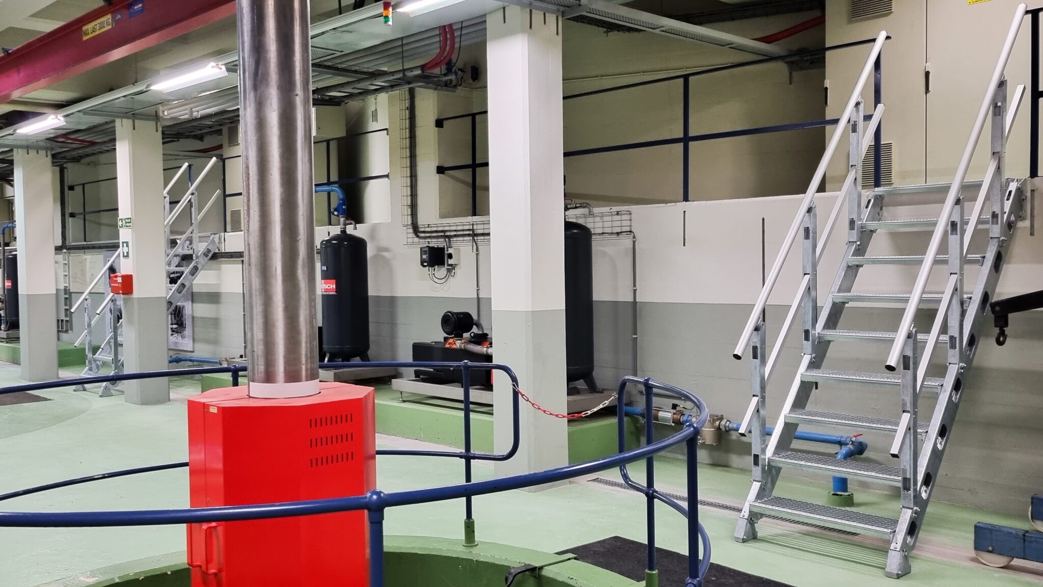 2 Up Trappen in Pompkamer Gemaal Colijn -1
